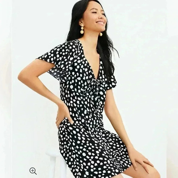 LOFT NWT Dotted Tie Front Flare Dress - Picture 2 of 9